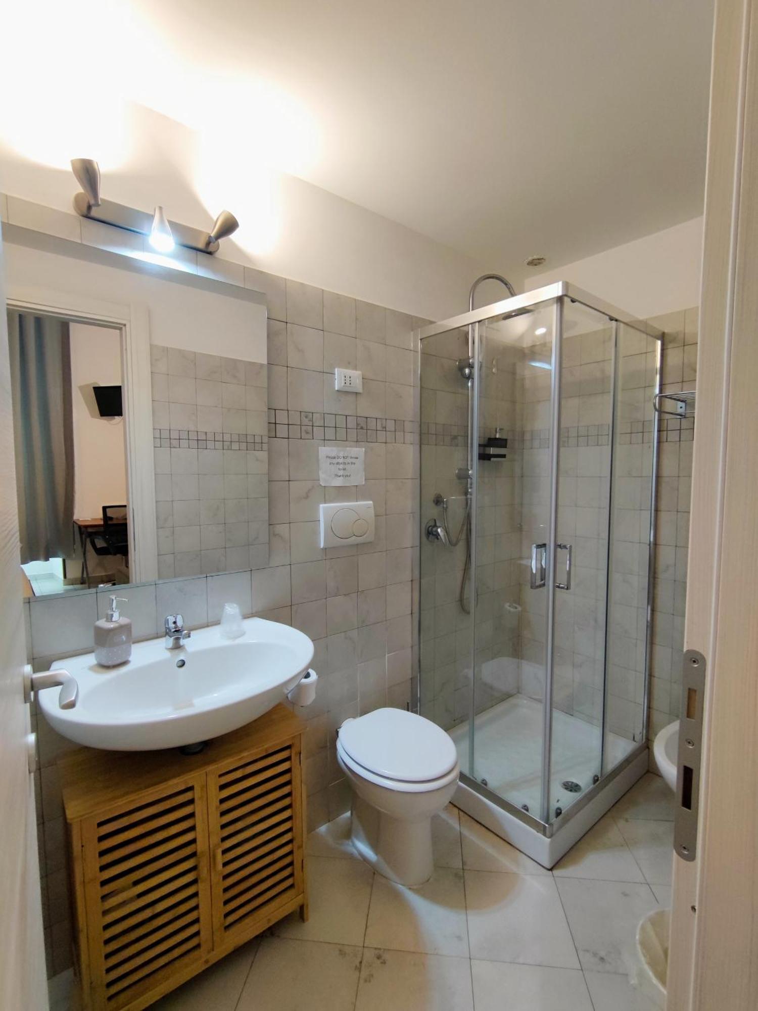 Bosuites Rome Bagian luar foto