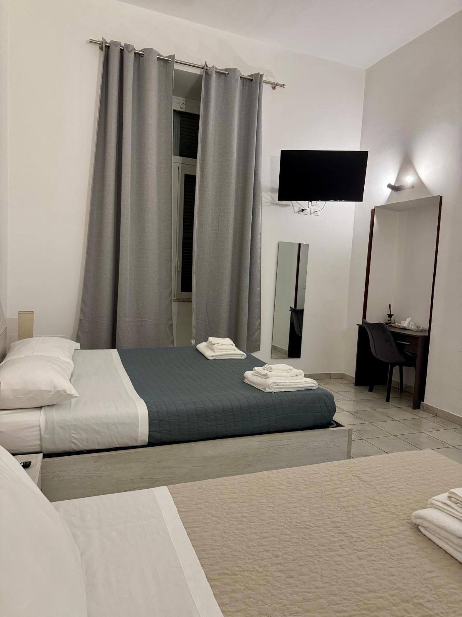 Bosuites Rome Bagian luar foto